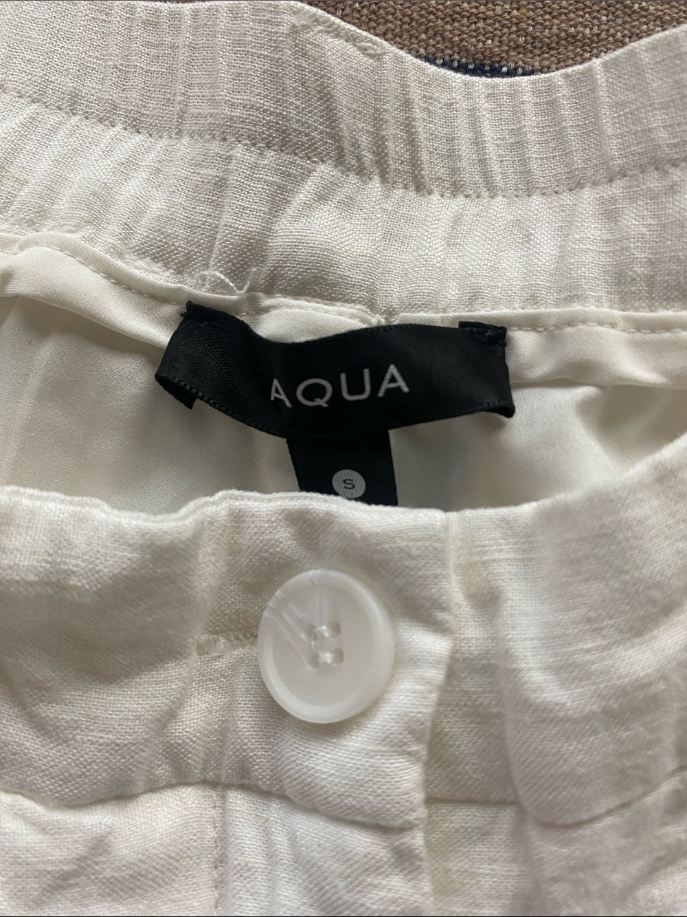 Aqua White Lightweight Linen-Blend Trousers - Picture 4 of 9